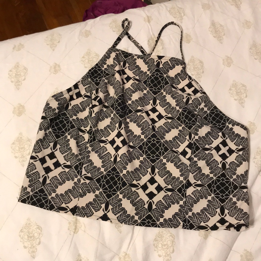 Crop top
